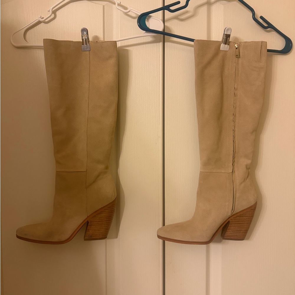 Sam Edelman Beige Heeled with side zippers Boots!